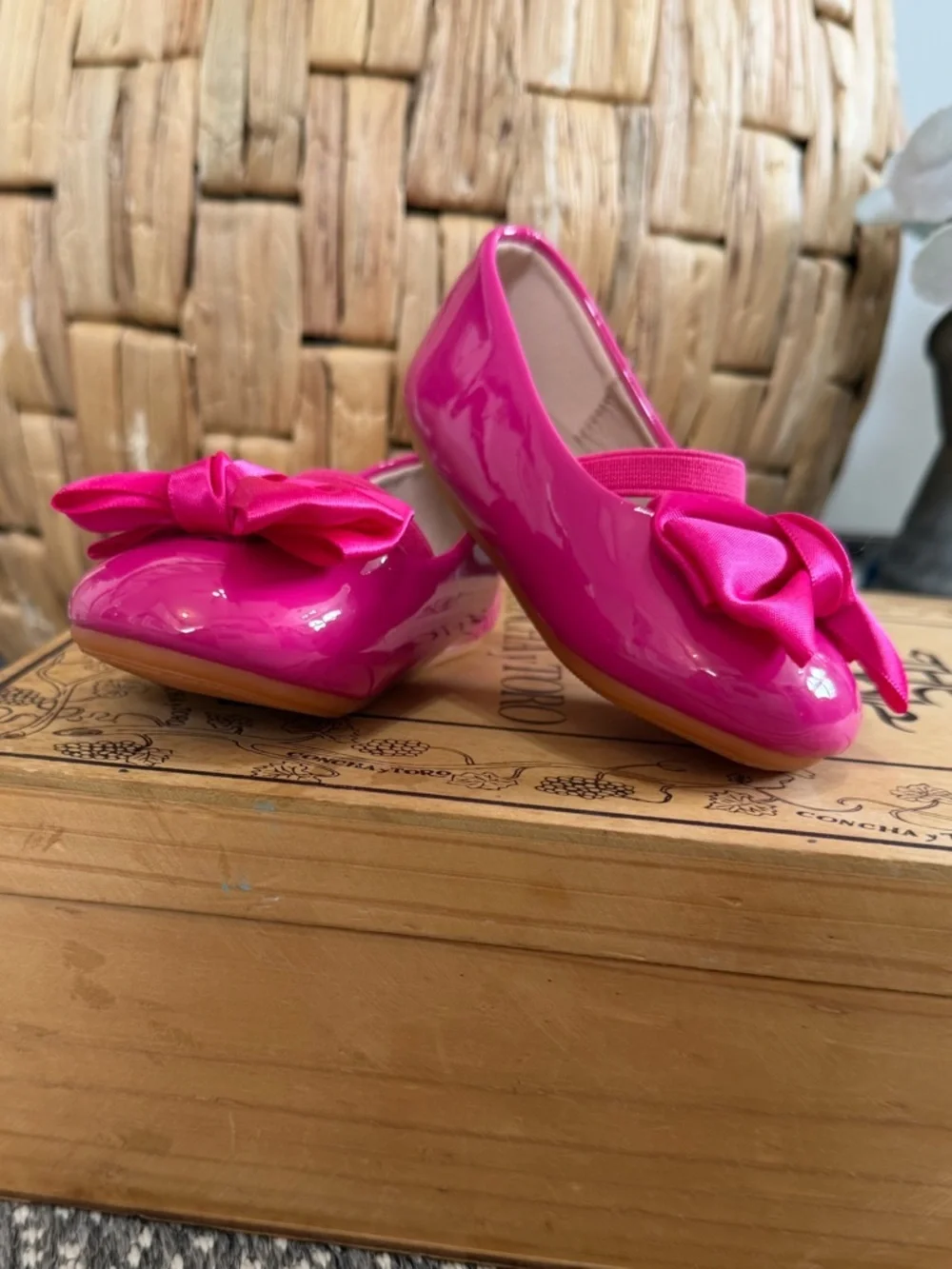 New Boutique Toddler Girl Dress Shoes Pink Bow Front Comfort Padding Size 6.5